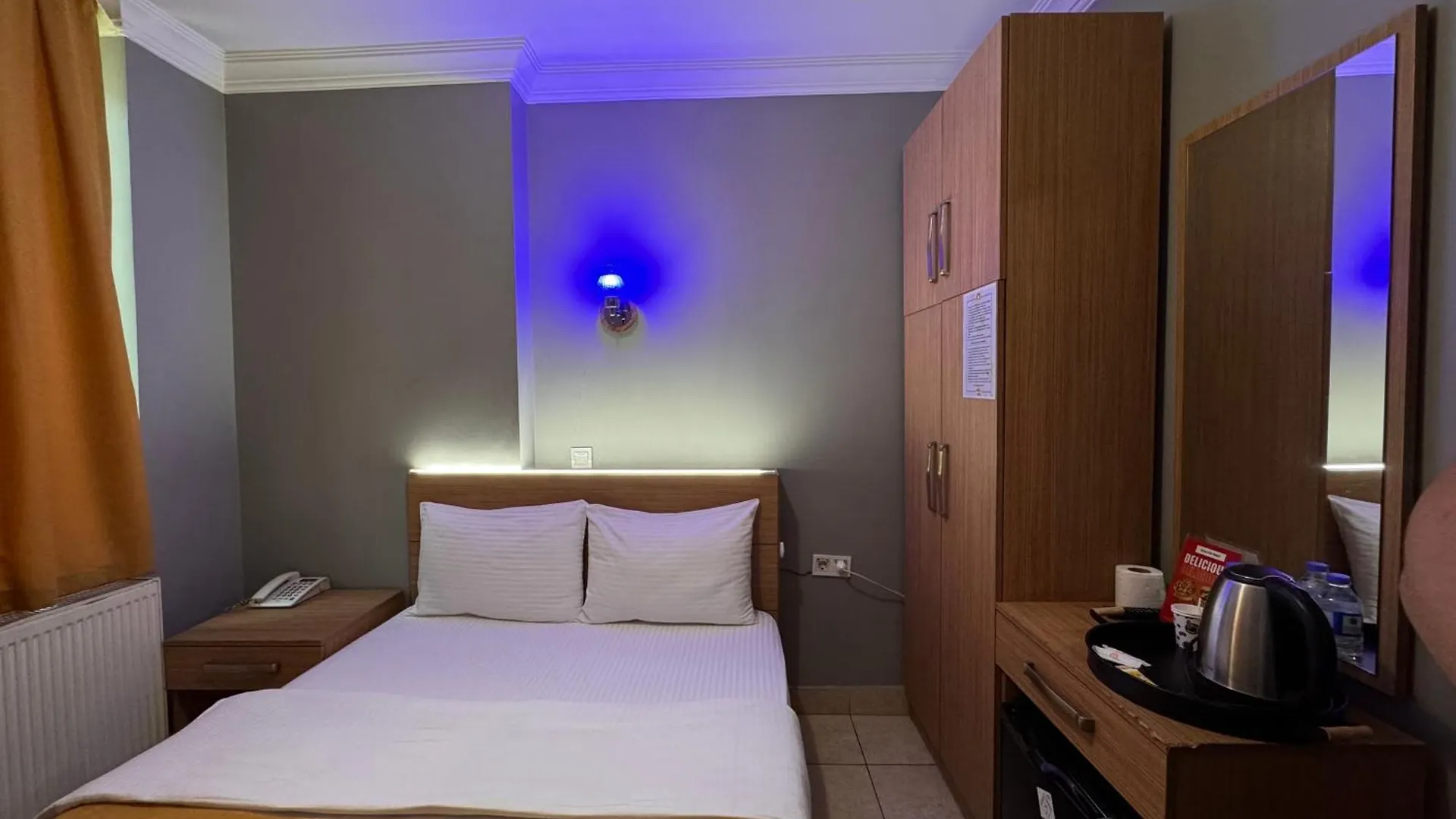 איסטמבול Esen Life Hotel אכסניה